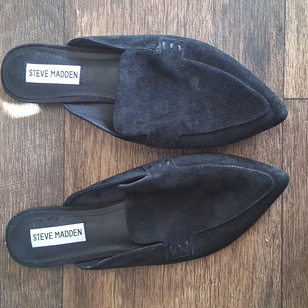 Steve Madden Black Suede Pointed Loafers